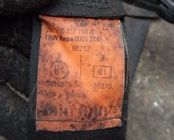 1H0857713A