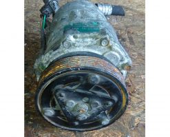 Компрессор кондиционера GOLF 4 и тд 1J0820803A