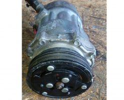 Компрессор кондиционера Volkswagen Golf 3