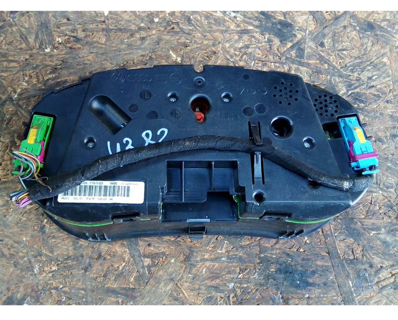 Панель приборов Ауди А3 8L0919860A Панель приборов Ауди А3 8L0919860A