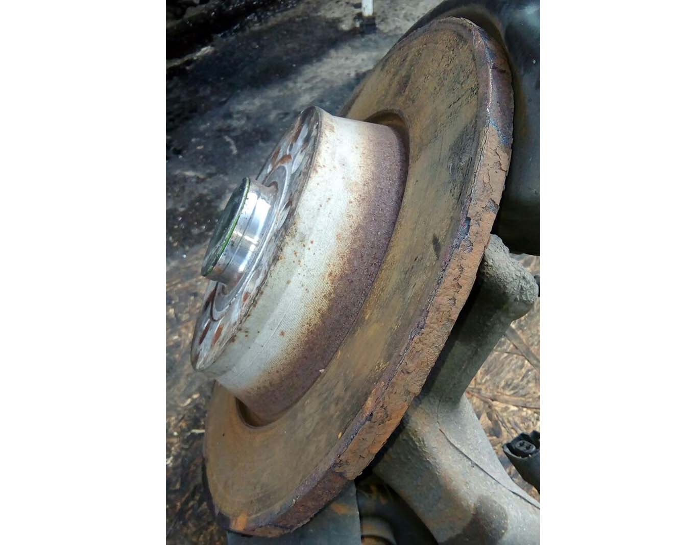 Тормозной диск задний Фольксваген Пассат Б6 - купить в Минске Тормозной диск задний Фольксваген Пассат Б6 - купить в Минске