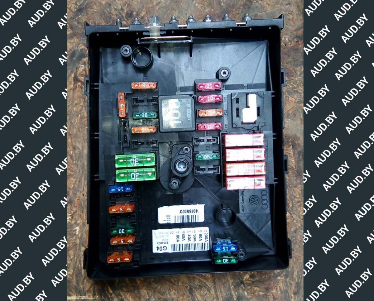 Блок предохранителей 1K0937125A - купить на разборке в Минске Блок предохранителей 1K0937125A - купить на разборке в Минске
