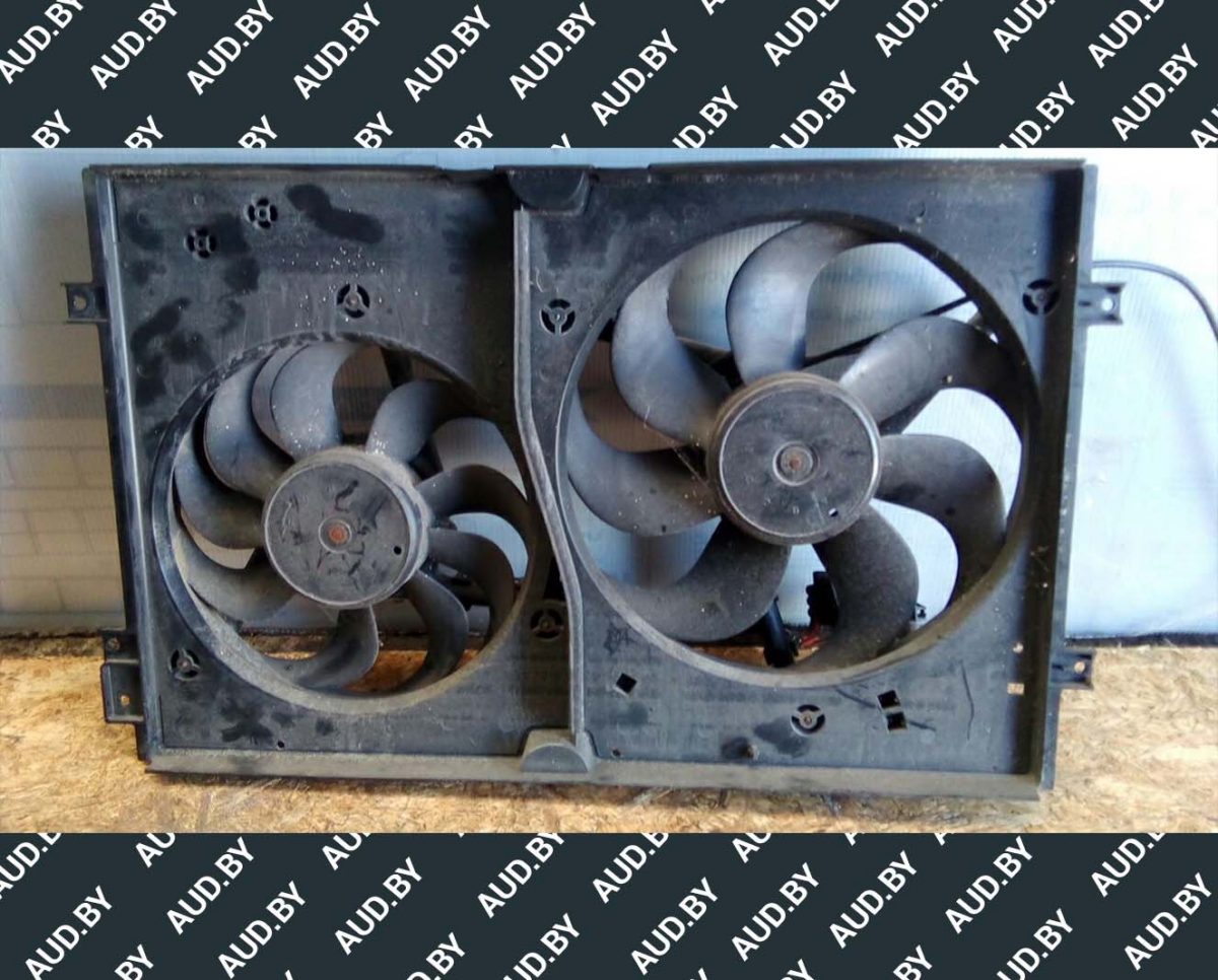 Диффузор радиатора Фольксваген Гольф 4 1J0121207M - купить в Минске Диффузор радиатора Фольксваген Гольф 4 1J0121207M - купить в Минске