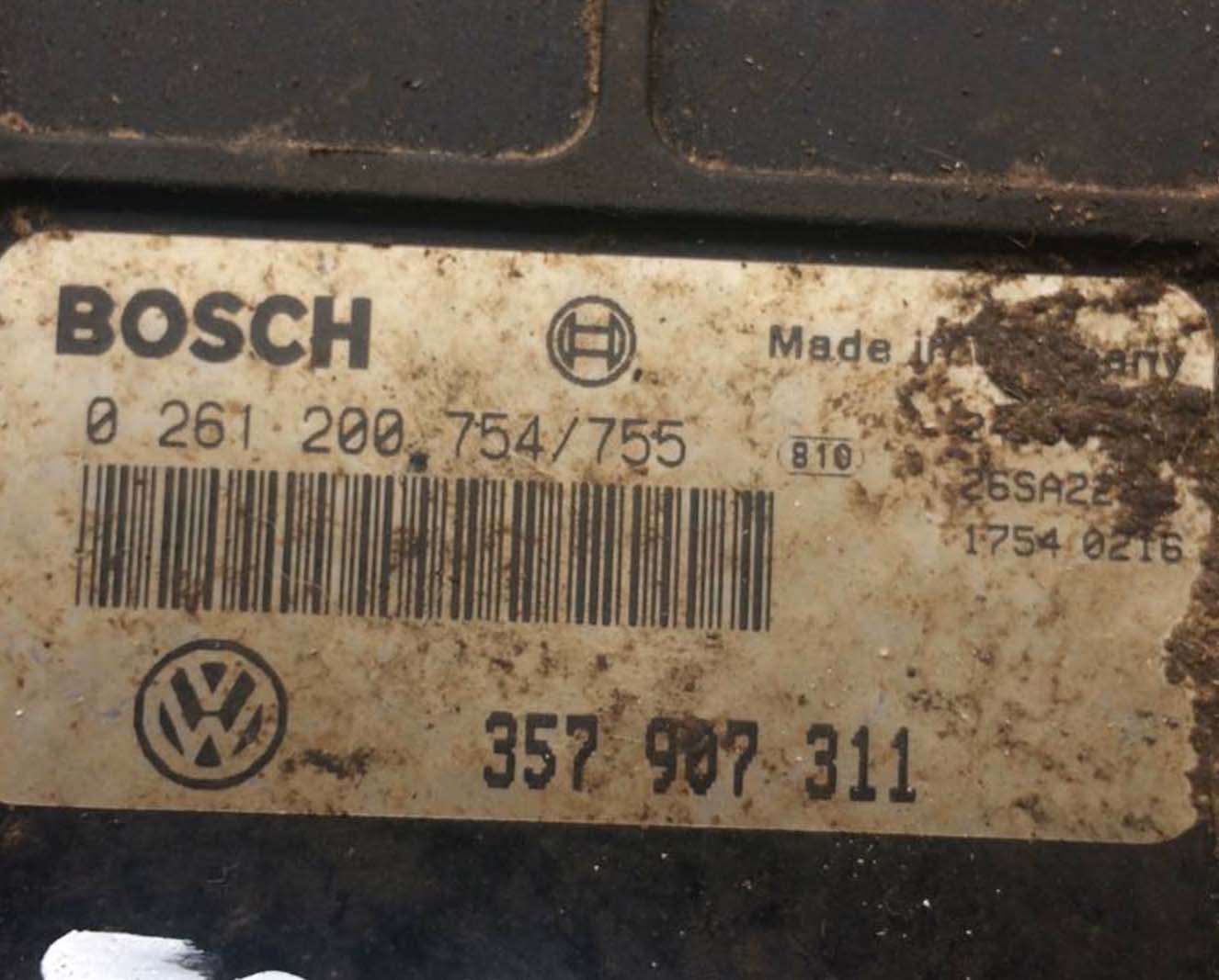 Блок управления двигателем 1.8 357907311 - купить в Минске Блок управления двигателем 1.8 357907311 - купить в Минске