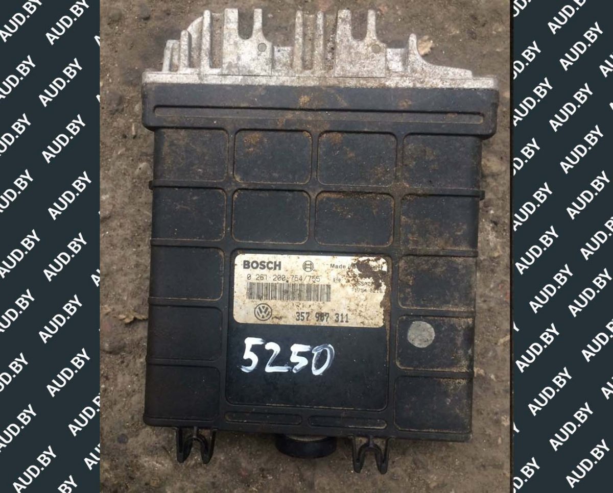 Блок управления двигателем 1.8 357907311 - купить в Минске Блок управления двигателем 1.8 357907311 - купить в Минске