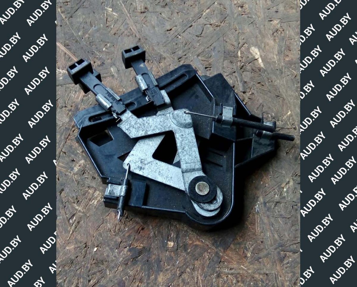 Переключатель печки Volkswagen Passat B2 321819045C - купить в Минске Переключатель печки Volkswagen Passat B2 321819045C - купить в Минске