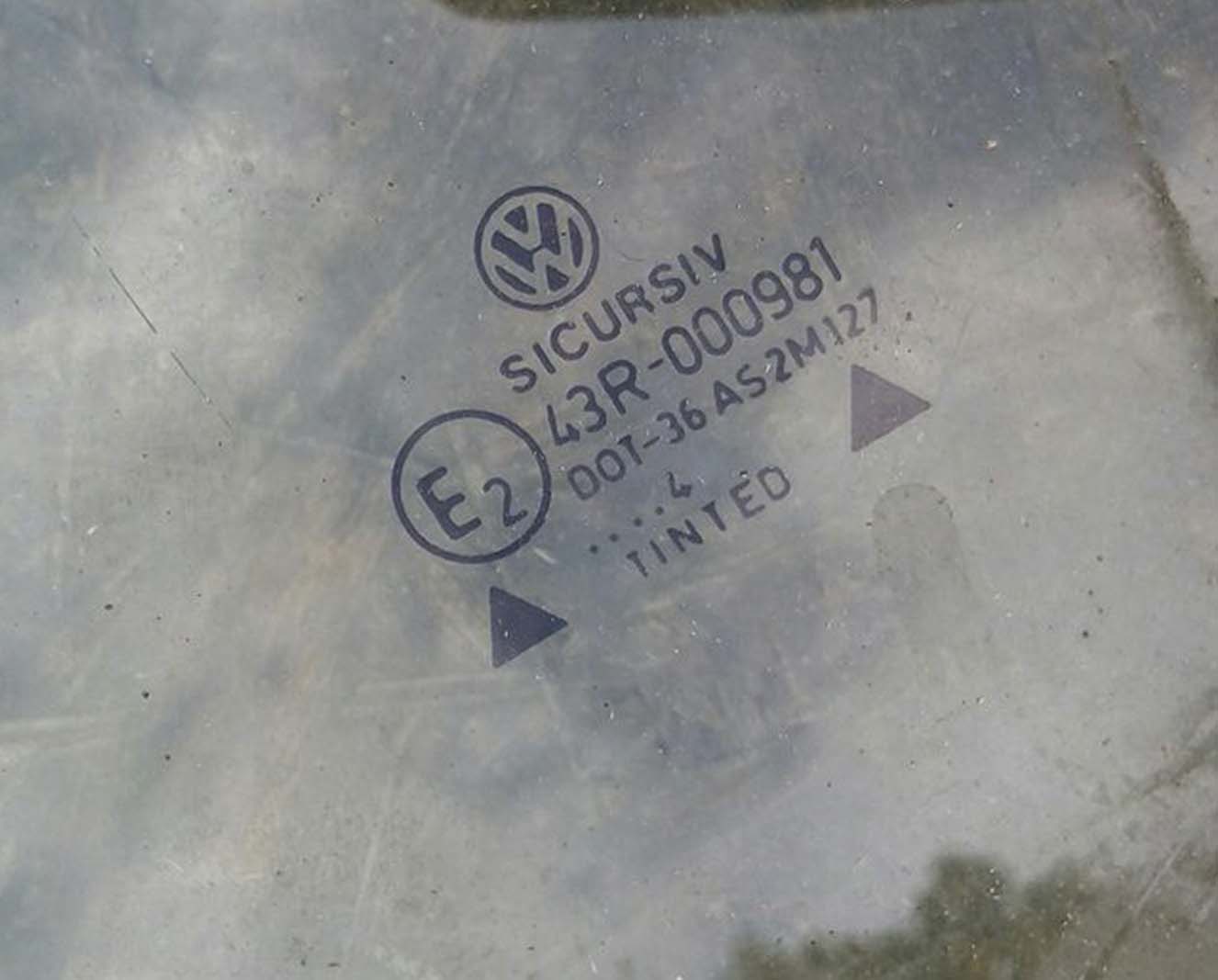 Стекло Пассат Б3 заднее левое универсал AS2 купить в Минске Стекло Пассат Б3 заднее левое универсал AS2 купить в Минске