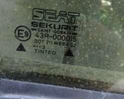 Стекло Seat Toledo переднее правое AS2 - купить на разборке в Минске