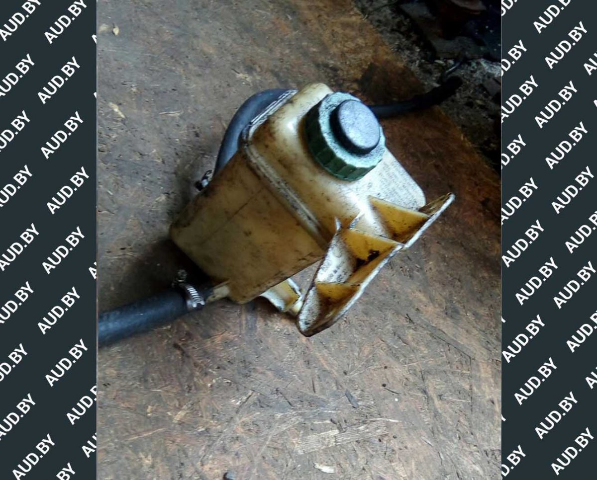 Бачок гидроусилителя Ауди 80 Б4 8A0422373 - купить в Минске Бачок гидроусилителя Ауди 80 Б4 8A0422373 - купить в Минске