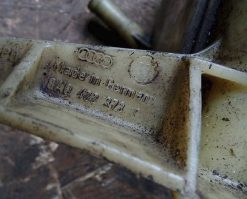 Бачок гидроусилителя Audi 80 B4 8A0422373C - купить в Минске