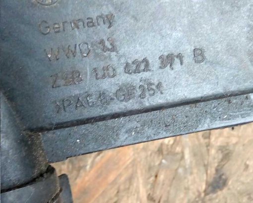 Бачок гидроусилителя Audi A3 8L 1J0422371B - купить в Минске
