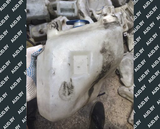 Бачок омывателя Volkswagen Golf 3 лобового стекла 1H0955453 - купить в Минске
