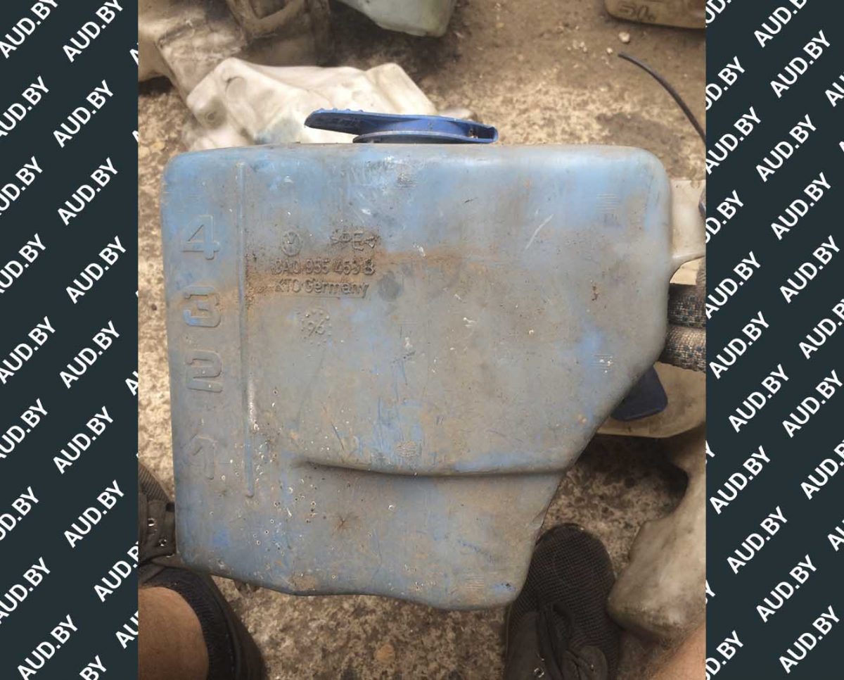 Бачок омывателя Volkswagen Passat B4 лобового стекла 3A0955453B - купить в Минске Бачок омывателя Volkswagen Passat B4 лобового стекла 3A0955453B - купить в Минске