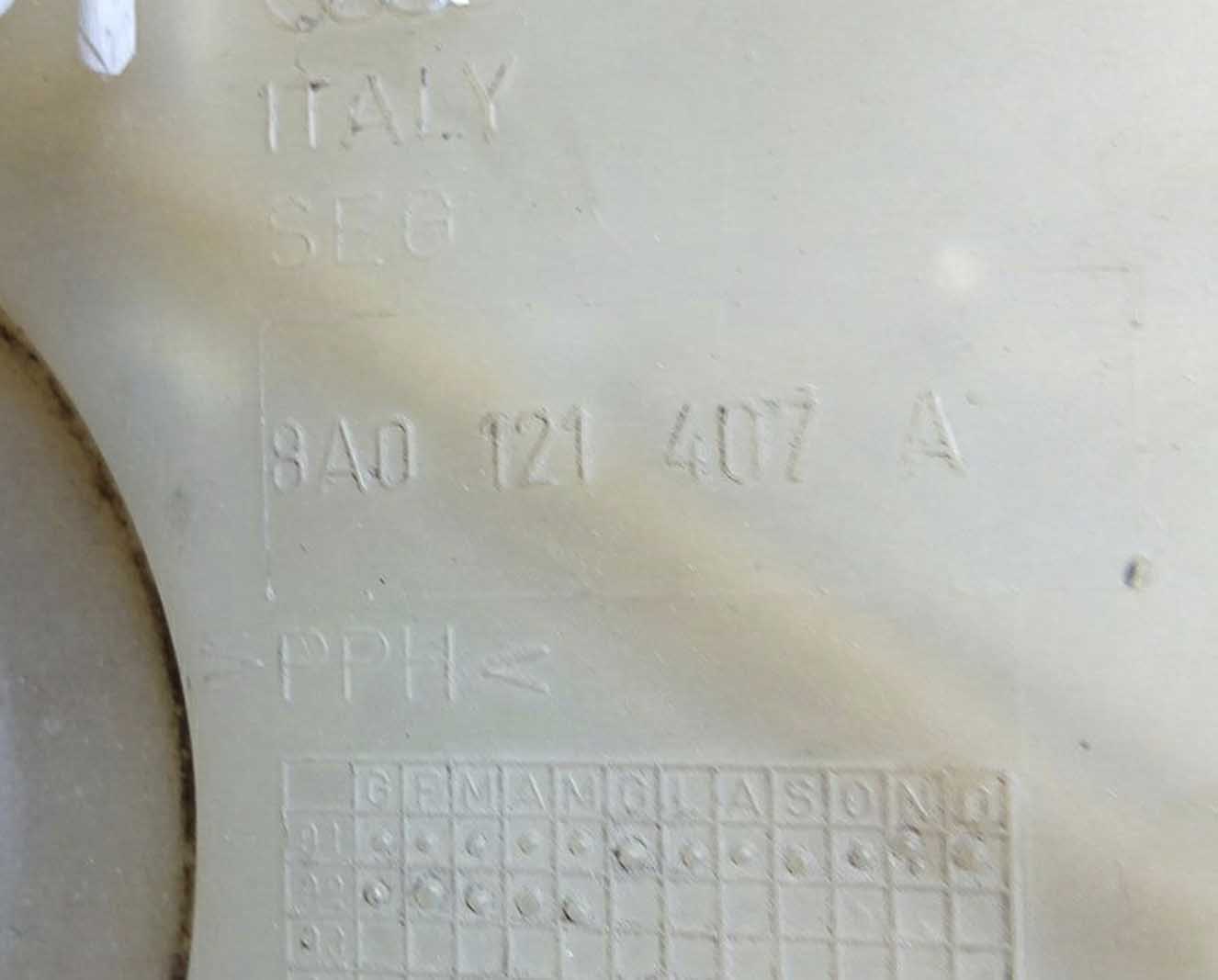 Бачок расширительный Audi 80 B4 8A0121407A - купить в Минске