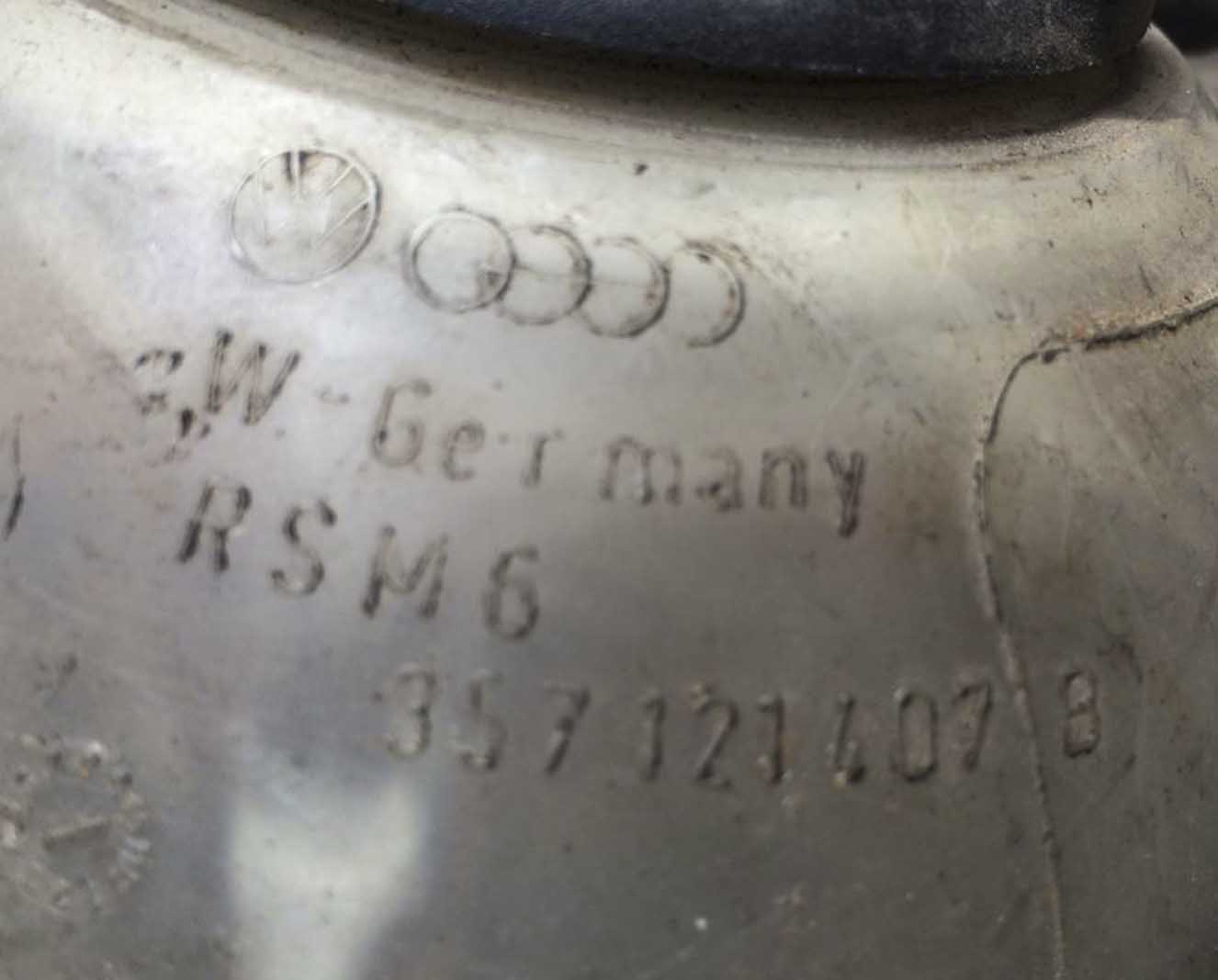 Бачок расширительный Фольксваген Пассат Б3 357121407B - купить в Минске