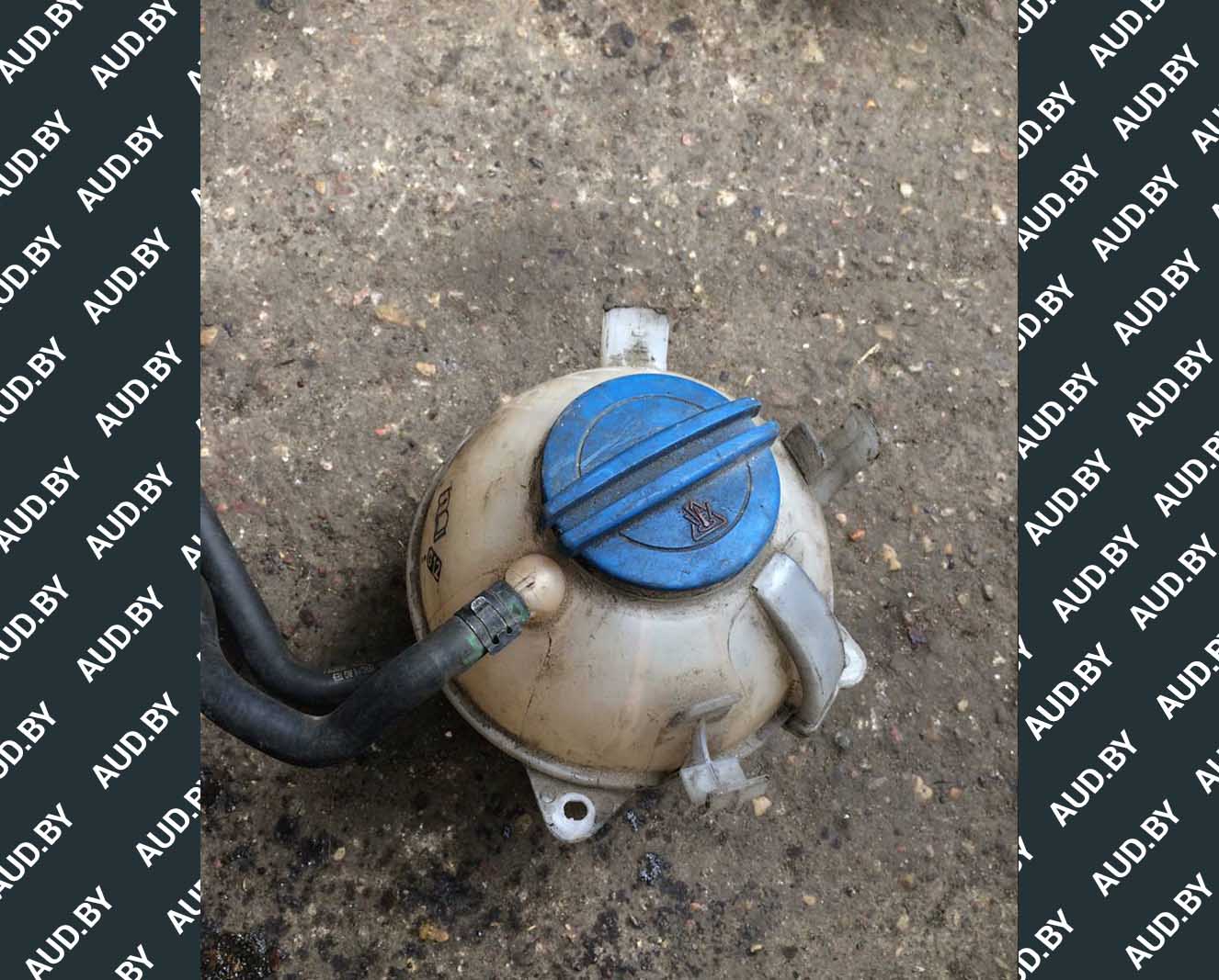 Бачок расширительный Skoda Octavia A5 1K0121407A - купить в Минске Бачок расширительный Skoda Octavia A5 1K0121407A - купить в Минске