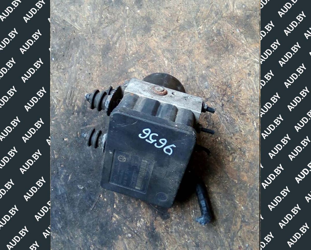 Блок ABS Audi A3 8P 1K0907379M - 1K0614517K - купить в Минске Блок ABS Audi A3 8P 1K0907379M / 1K0614517K - купить в Минске