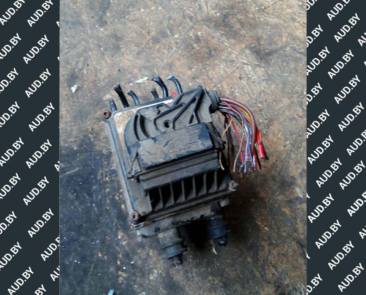 Блок ABS Volkswagen Passat B6 3C0614095M - купить в Минске Блок ABS Volkswagen Passat B6 3C0614095M - купить в Минске