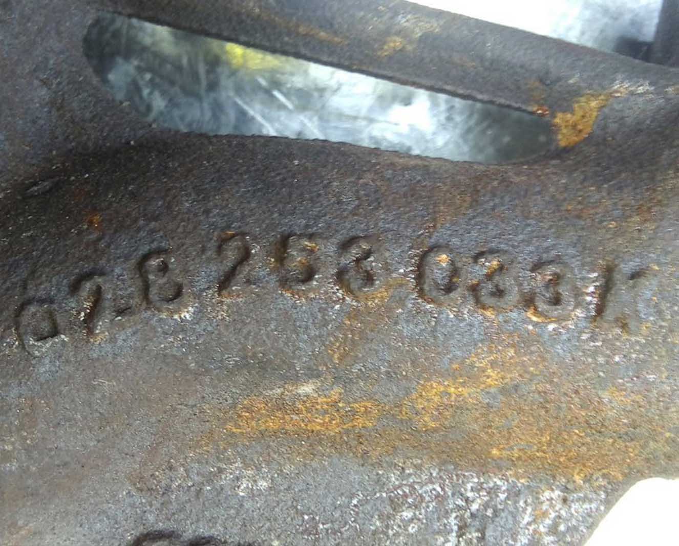 Коллектор выпускной Volkswagen Golf 3 1.9 D 028253033K - купить в Минске