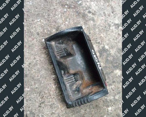 Пепельница Volkswagen Passat B5 передняя 3B0857989A - купить в Минске