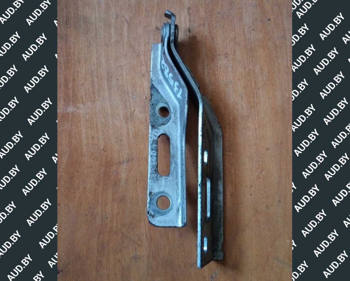 Петля капота Seat Cordoba правая 6K0823302 - купить в Минске Петля капота Seat Cordoba правая 6K0823302 - купить в Минске