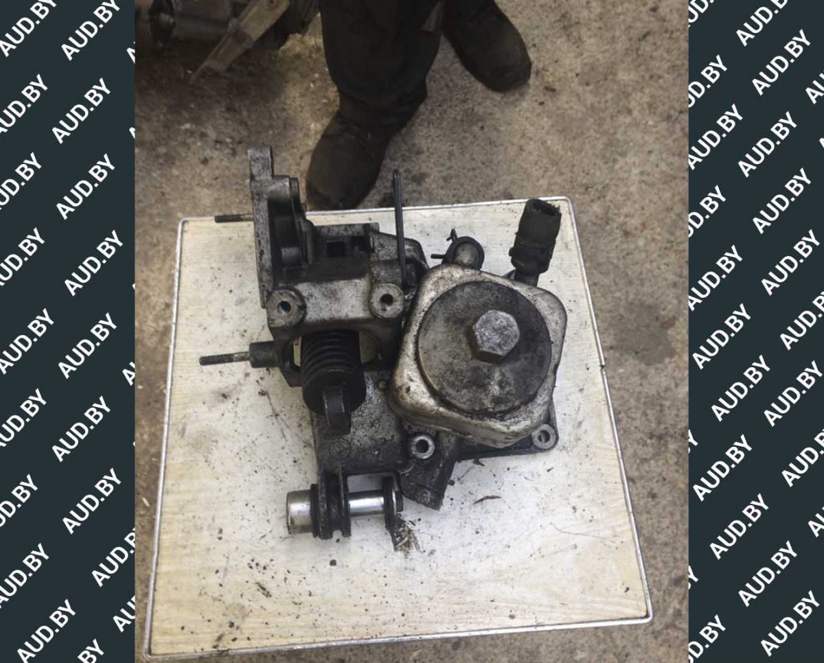 Кронштейн масляного фильтра 2.5 TDI 059145169 - купить в Минске Кронштейн масляного фильтра 2.5 TDI 059145169 - купить в Минске