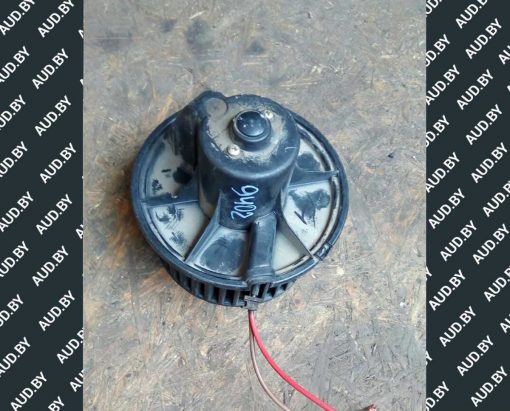 Моторчик печки Volkswagen T4 без кондиционера 701819021B - купить в Минске