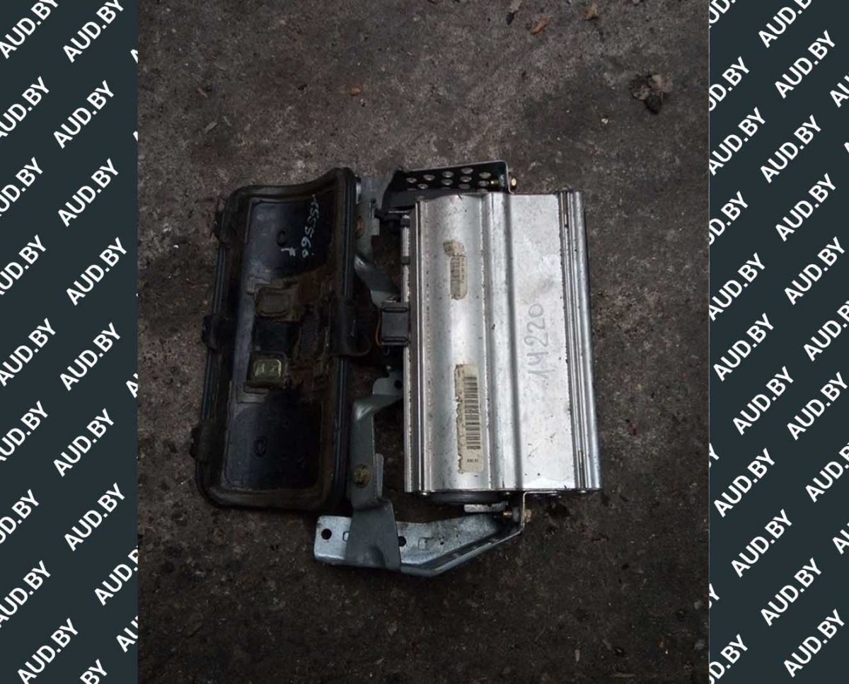 Подушка безопасности Audi A3 8L в торпеду пассажирская - купить в Минске Подушка безопасности Audi A3 8L в торпеду пассажирская - купить в Минске