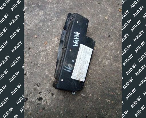 Подушка безопасности Volkswagen Golf 4 в правое сиденье 1J4880240 - купить в Минске