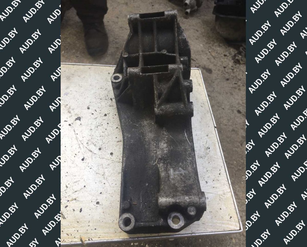 Кронштейн генератора VW Polo, Lupo 032145169H - купить в Минске Кронштейн генератора VW Polo, Lupo 032145169H - купить в Минске