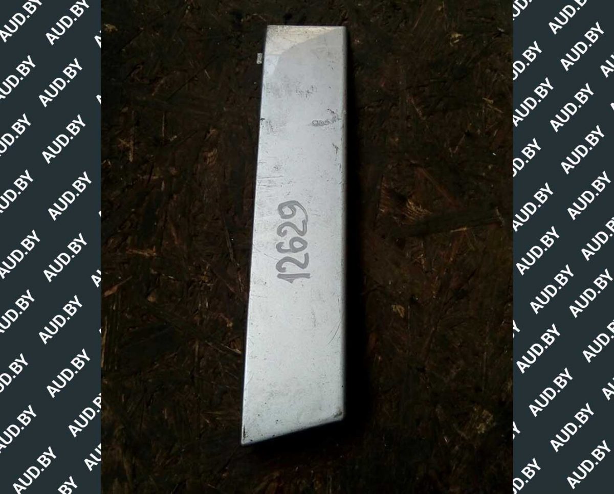 Накладка фонаря Шкода Октавия А4 хетчбек левая 1U6813307 - купить в Минске Накладка фонаря Шкода Октавия А4 хетчбек левая 1U6813307 - купить в Минске