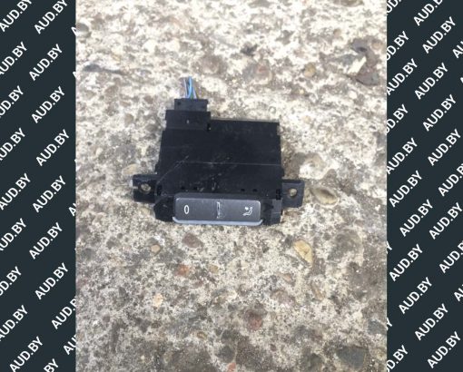 Кнопка управления дефлекторов Volkswagen Phaeton 3D0919815L - купить в Минске