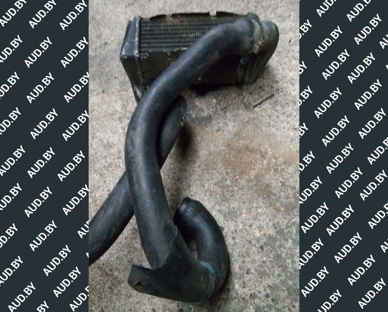 Патрубок интеркулера Audi 80 B3 068145832 - купить в Минске Патрубок интеркулера Audi 80 B3 068145832 - купить в Минске