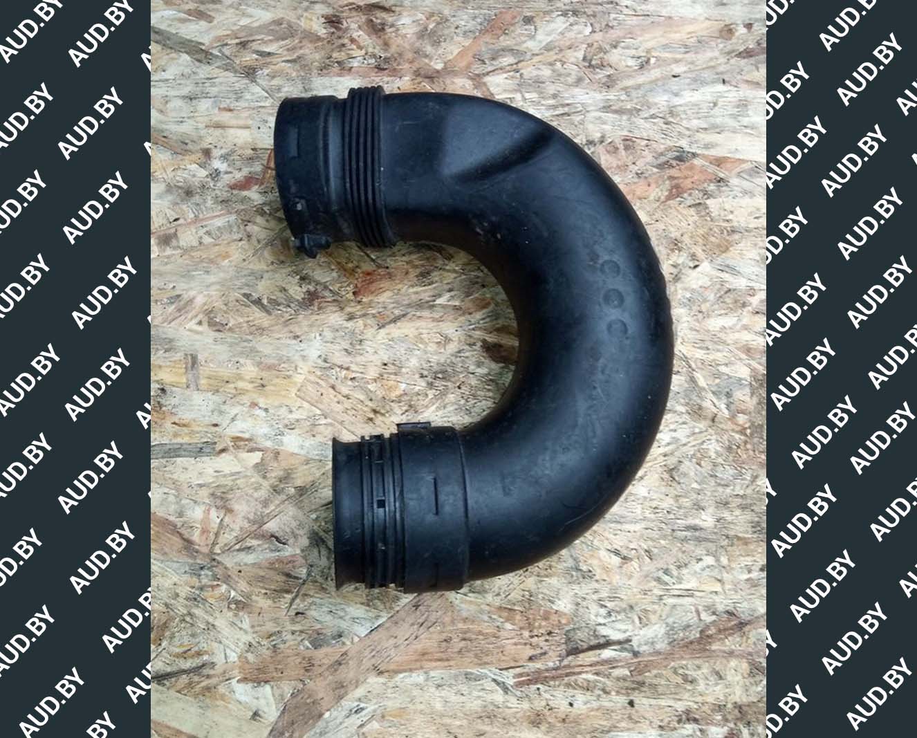 Патрубок воздушного фильтра 1K0129618BR - купить в Минске Патрубок воздушного фильтра 1K0129618BR - купить в Минске