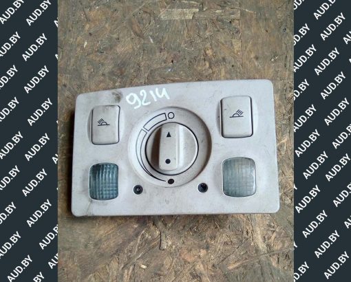 Фонарь салона Audi A6 C5 передний 4B0947303H - купить в Минске