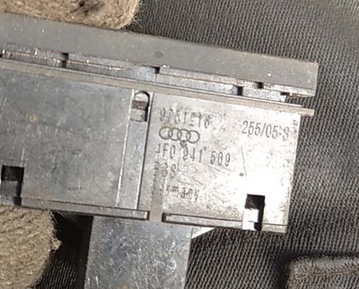 Кнопка аварийки Audi A6 C6 4F0941509 - купить на разборке в Минске