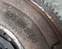 Маховик 027105273D (МАХОВИК + КОРЗИНА + ДИСК) купить в Минске