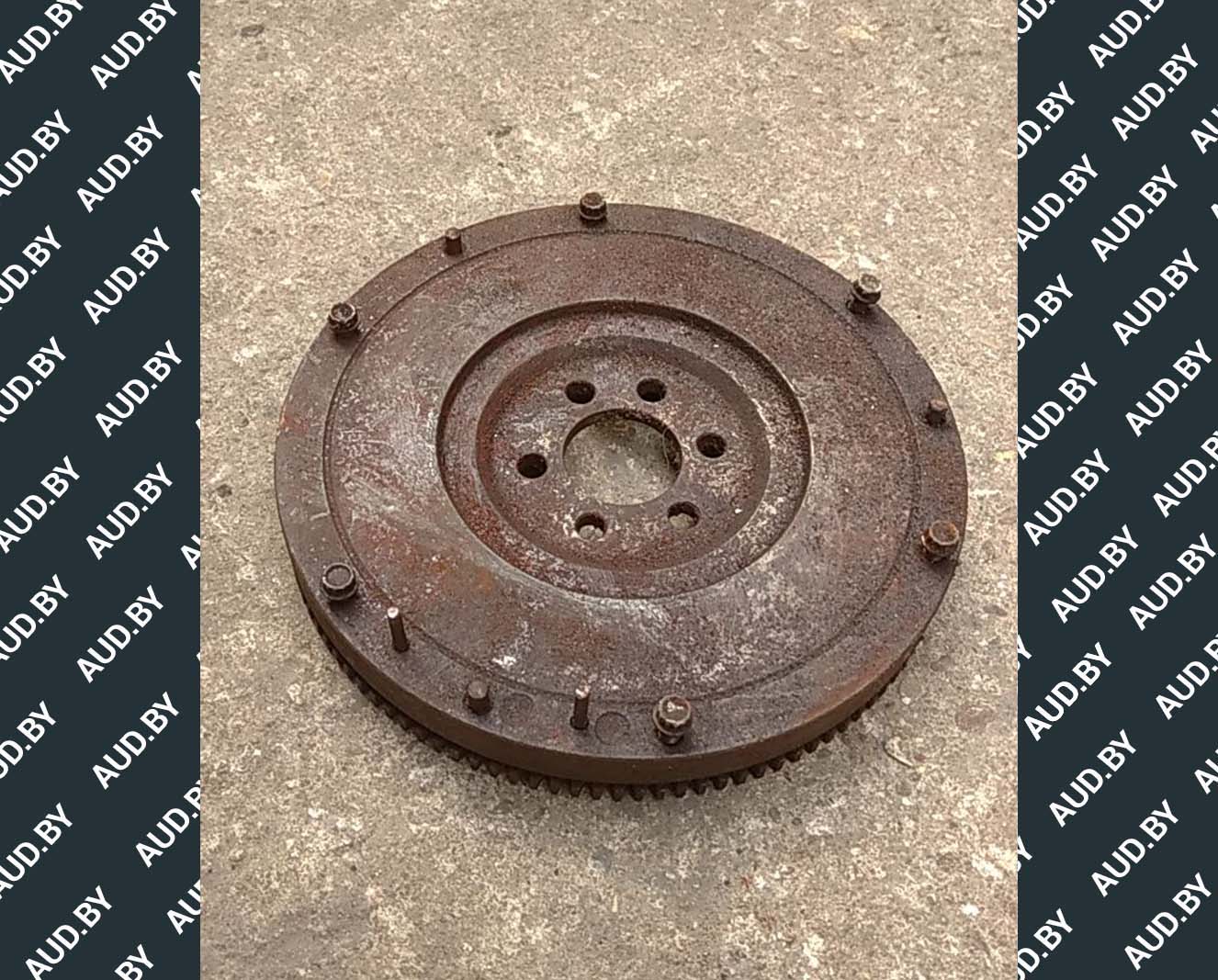 Маховик 1.0 - 1.4 бензин 032105271 - купить на разборке в Минске Маховик 1.0 - 1.4 бензин 032105271 - купить на разборке в Минске