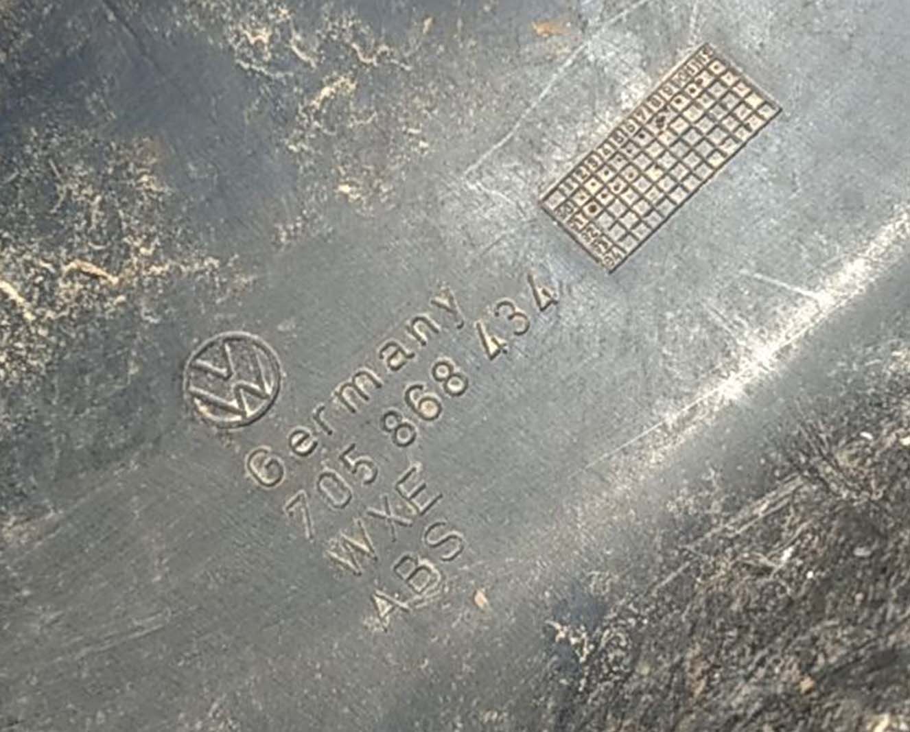 Обшивка багажника Volkswagen T4 правая 705868434 - купить в Минске