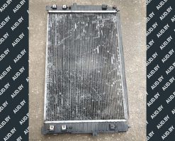 Радиатор основной Volkswagen Passat B5 / Audi A4 B5 / A6 C5 8D0121251M
