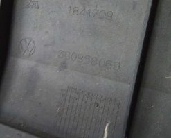 Рамка под магнитолу Volkswagen Passat B5 3B0858069 - купить в Минске