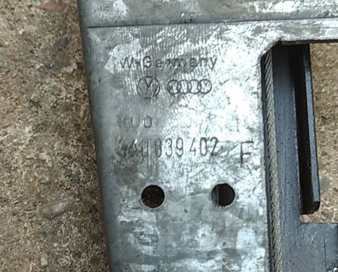 Стеклоподъемник Volkswagen Passat B3 - B4 задний правый механический 3A0839402F - купить в Минске