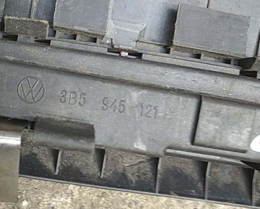 Стоп-сигнал Volkswagen Passat B5 седан 3B5945121 - купить в Минске